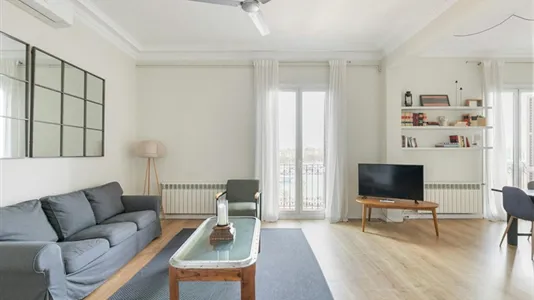 Apartments in Barcelona Ciutat Vella - photo 4