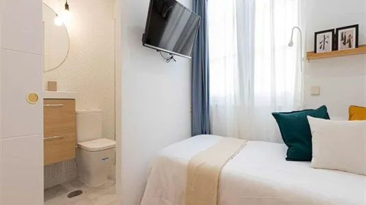 Rooms in Madrid Centro - photo 4