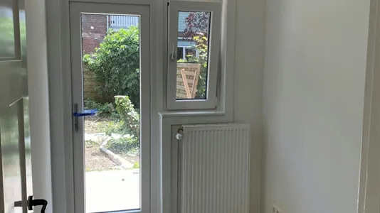 Rooms in Location is not specified - photo 1