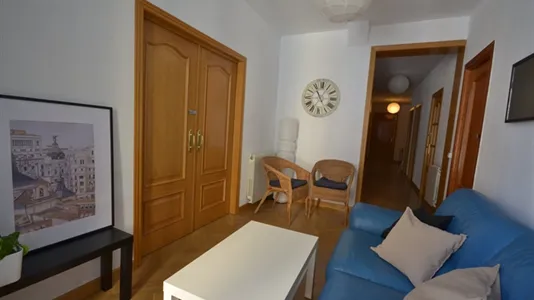 Rooms in Madrid Centro - photo 7