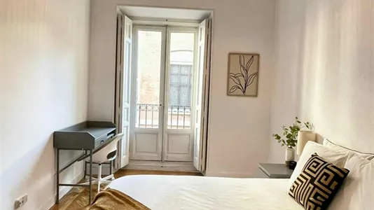 Rooms in Madrid Salamanca - photo 7
