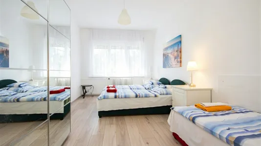 Apartments in Budapest Terézváros - photo 2