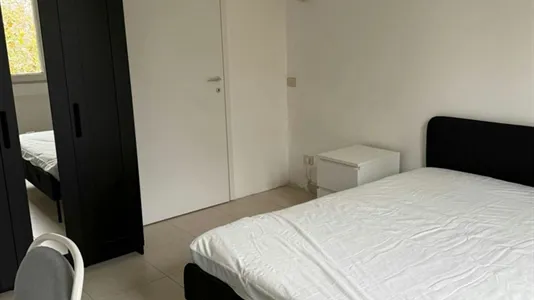 Rooms in Milano Zona 5 - Vigentino, Chiaravalle, Gratosoglio - photo 2