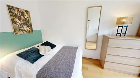 Rooms in Paris 15ème arrondissement - photo 2