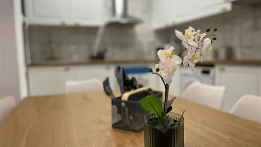 Rooms in Zaragoza - photo 9