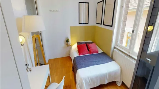 Rooms in Lyon - photo 2
