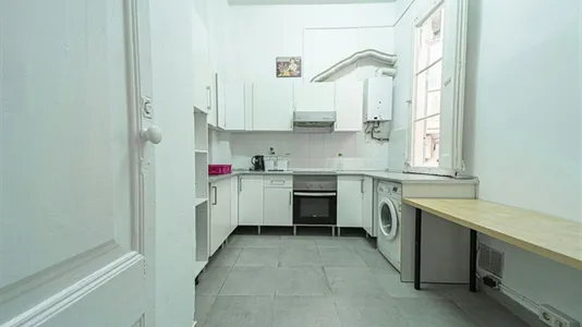 Rooms in Barcelona Eixample - photo 7