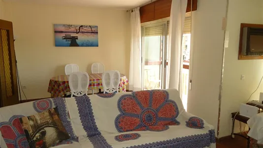 Rooms in Córdoba - photo 6