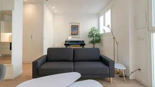 Apartments in Valencia Ciutat Vella - photo 5