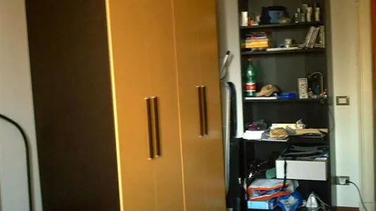 Rooms in Milano Zona 5 - Vigentino, Chiaravalle, Gratosoglio - photo 2