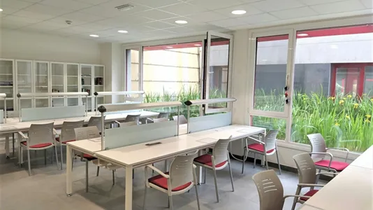 Rooms in Madrid Tetuán - photo 9