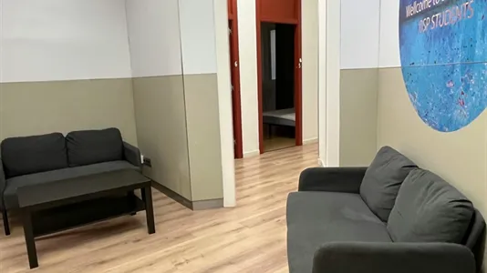 Rooms in Barcelona Eixample - photo 7