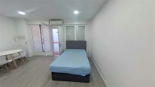 Apartments in Madrid Puente de Vallecas - photo 2