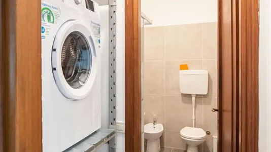 Rooms in Udine - photo 9