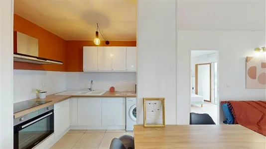 Rooms in Saint-Julien-en-Genevois - photo 8