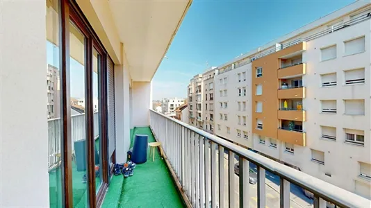 Rooms in Saint-Julien-en-Genevois - photo 3