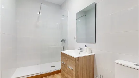 Rooms in Valencia Extramurs - photo 6