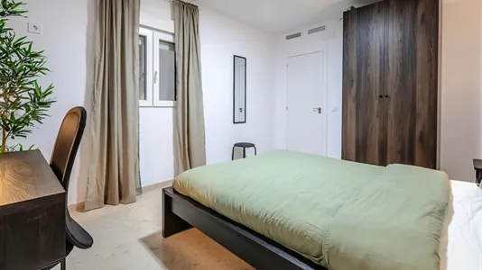 Rooms in Valencia L'Eixample - photo 3