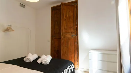 Apartments in Barcelona Ciutat Vella - photo 10