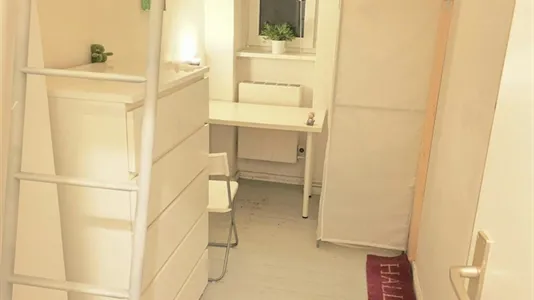 Rooms in Location is not specified - photo 1