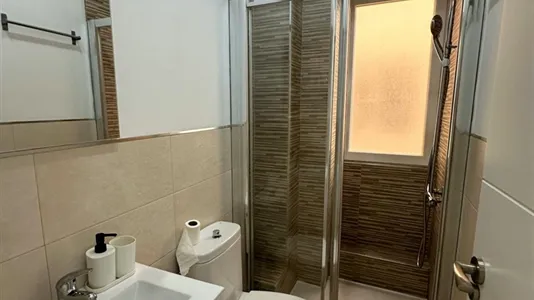 Rooms in Madrid Retiro - photo 7
