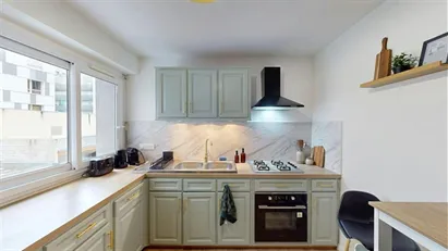 Room for rent in Saint-Julien-en-Genevois, Auvergne-Rhône-Alpes