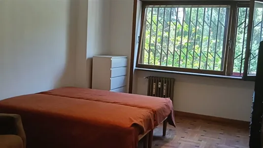 Rooms in Roma Municipio II – Parioli/Nomentano - photo 2