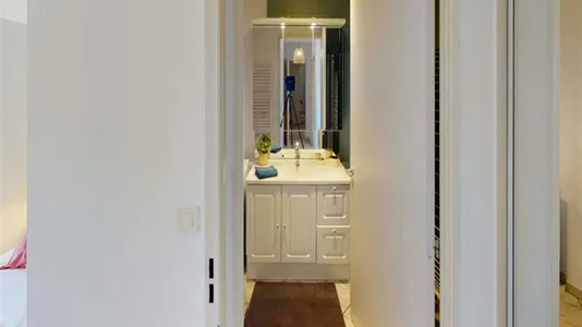 Rooms in Lyon - photo 9