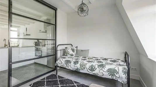 Apartments in Location is not specified - photo 10