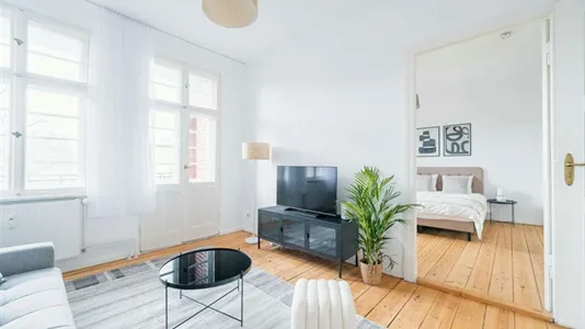 Apartments in Berlin Neukölln - photo 3