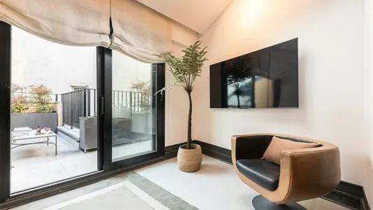 Apartments in Madrid Centro - photo 4