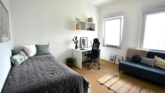 Apartments in Frankfurt Mitte-West - photo 2