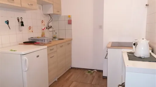 Rooms in Besnica - photo 9