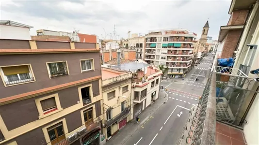 Rooms in Barcelona Sants-Montjuïc - photo 9