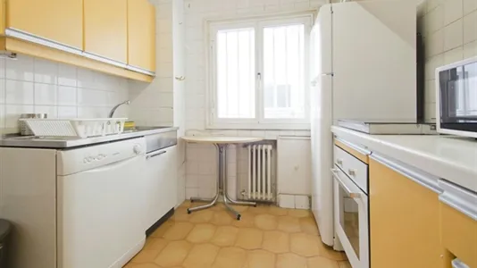 Rooms in Madrid Chamartín - photo 8