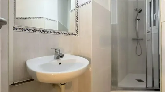 Rooms in Barcelona Eixample - photo 4