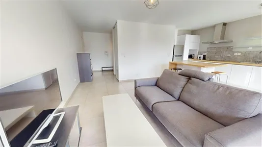 Apartments in Lyon - photo 6