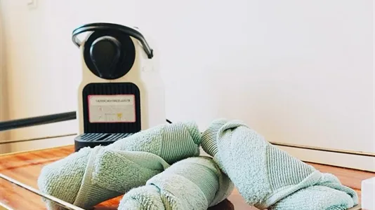 Rooms in Madrid Retiro - photo 8