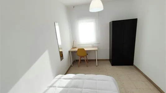 Rooms in Granada - photo 4