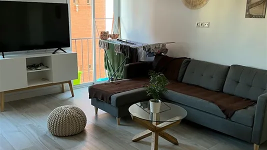 Rooms in Málaga - photo 5