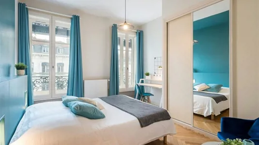 Rooms in Lyon - photo 2