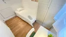 Room for rent, Madrid Puente de Vallecas, Madrid, &lt;span class=&quot;blurred street&quot; onclick=&quot;ProcessAdRequest(9897212)&quot;&gt;&lt;span class=&quot;hint&quot;&gt;See streetname&lt;/span&gt;[xxxxxxxxxxxxx]&lt;/span&gt;