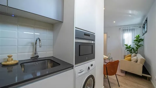 Apartments in Madrid Chamberí - photo 9