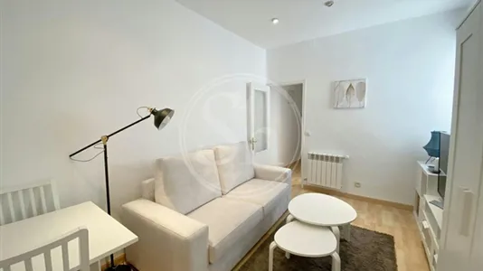 Apartments in Madrid Chamberí - photo 2