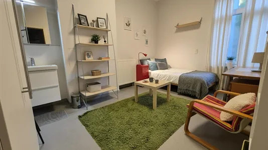 Rooms in Brussels Etterbeek - photo 1