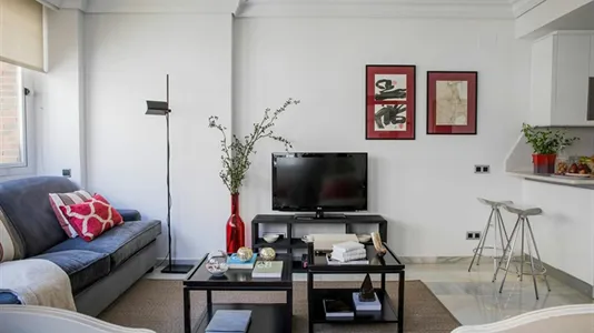 Apartments in Madrid Chamberí - photo 6