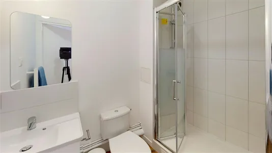 Rooms in Nanterre - photo 1