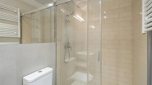 Rooms in Madrid Chamberí - photo 10