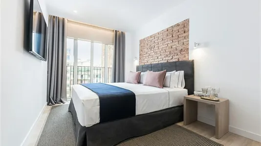 Apartments in Barcelona Eixample - photo 8