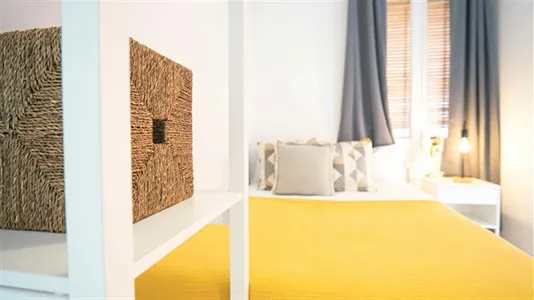 Rooms in Barcelona Les Corts - photo 4